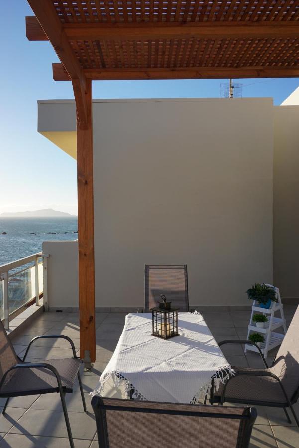 Seas The View Appartement Chania  Buitenkant foto