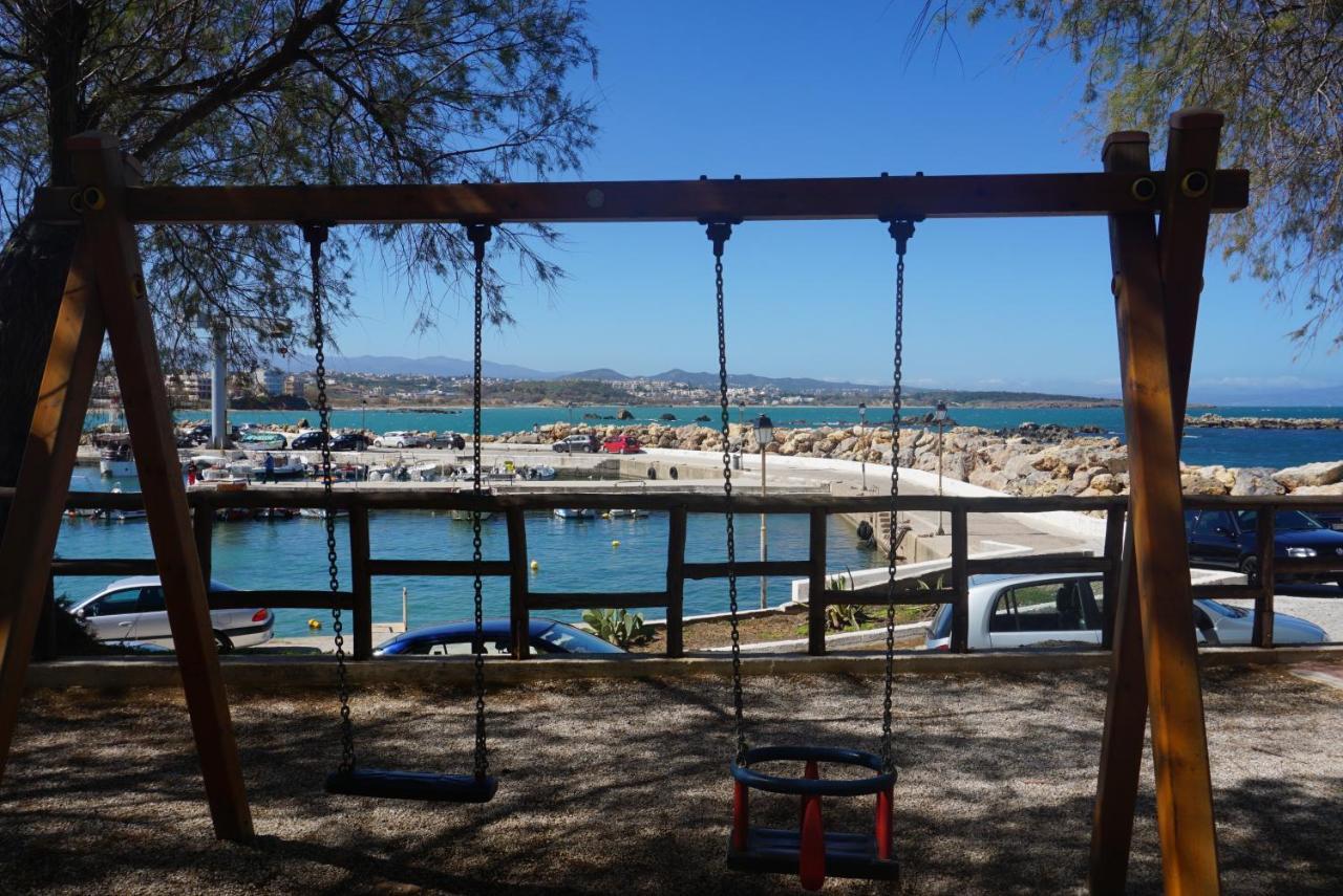Seas The View Appartement Chania  Buitenkant foto